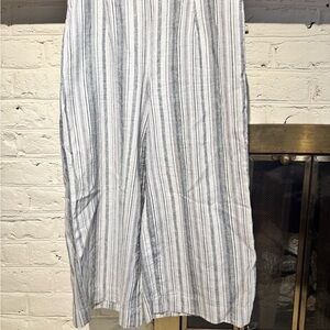 beachlunchlounge Gray, White and Black Striped Pants